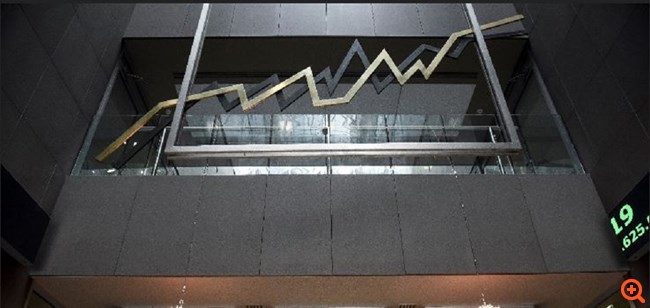 "Μάζεψε" στο τέλος την άνοδο το Χρηματιστήριο