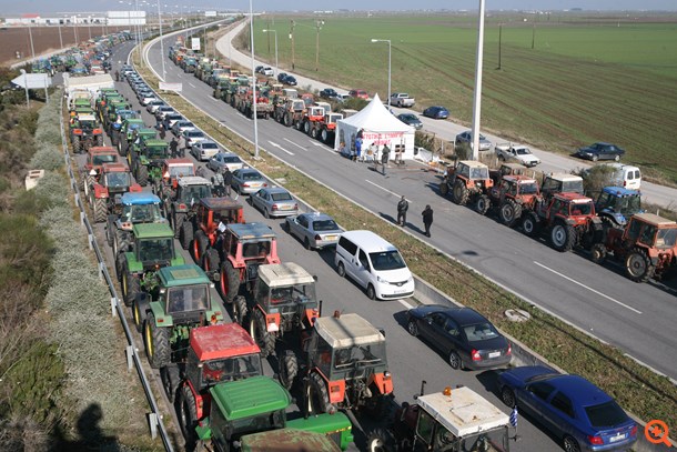 ΑΓΡΟΤΕΣ_ΛΑΡΙΣΑ