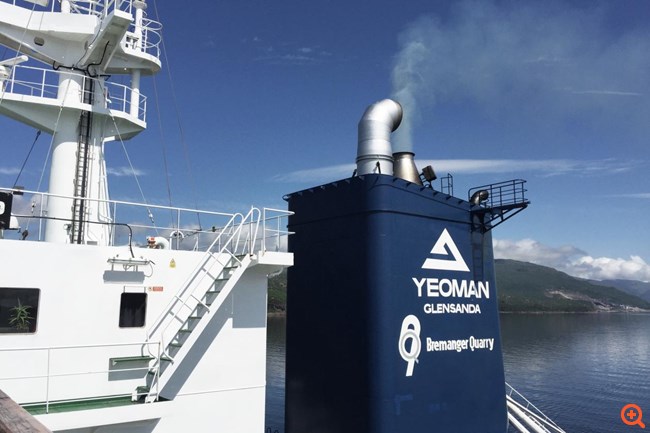 "Εμφύλιος πόλεμος" εφοπλιστών απειλεί οικονομίες και νοικοκυριά