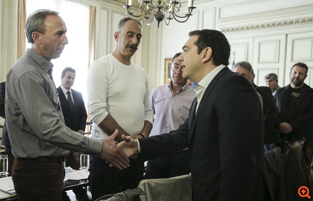 Τσίπρας - αγρότες 2