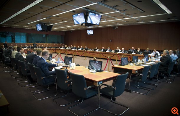 Οι 7 ερωταπαντήσεις για το χρέος