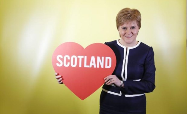N. Sturgeon: θα υπάρξει νέο δημοψήφισμα για την ανεξαρτησία της Σκωτίας
