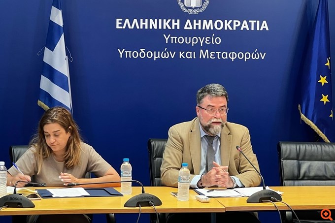 Σύσκεψη στο υπουργείο Υποδομών για τον εκσυγχρονισμό των μεταφορών του Δήμου Πειραιά