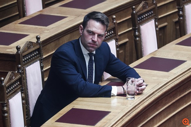 Πρώτη επίσημη για τον Στέφανο Κασσελάκη στην Ολομέλεια της Βουλής