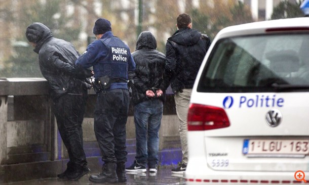 Βέλγιο: Συνεχίζεται από τις αρχές το ανθρωποκυνηγητό τουλάχιστον δύο ανθρώπων