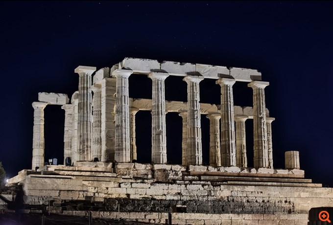 Εντυπωσιακός ο νέος φωτισμός του ναού του Ποσειδώνα στο Σούνιο – Εγκαινιάστηκε από τον πρωθυπουργό Κ. Μητσοτάκη