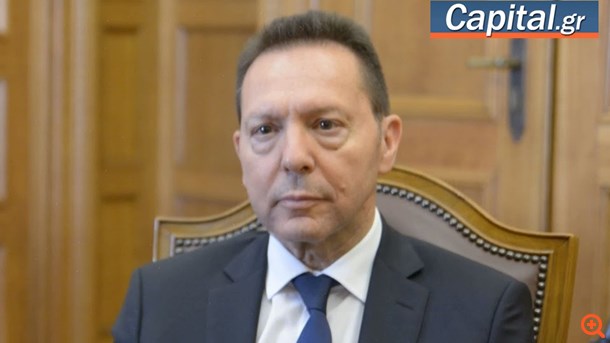 Δραματική έκκληση Στουρνάρα να κλείσει η αξιολόγηση