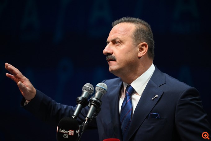 "Κλειδί": Το νέο εθνικιστικό κόμμα της Τουρκίας με άρωμα Κεμάλ, αλλά και Ερμπακάν