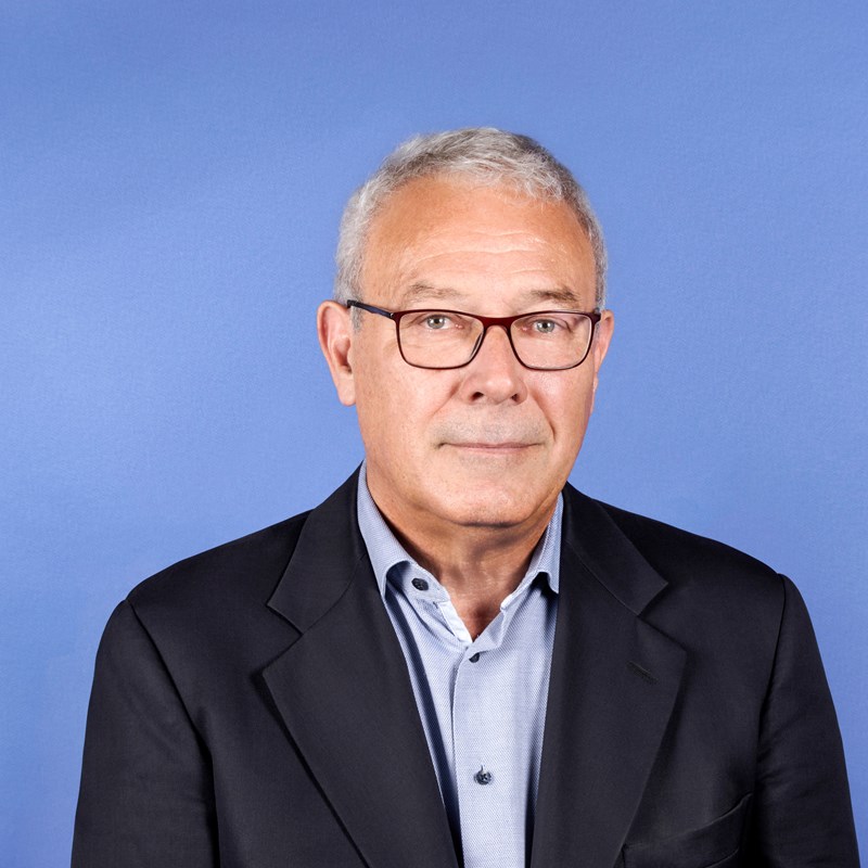 Μανόλης Καψής (ΝΕΑ ΦΩΤΟ, ΤΕΤΡΑΓΩΝΗ, 11/2021)