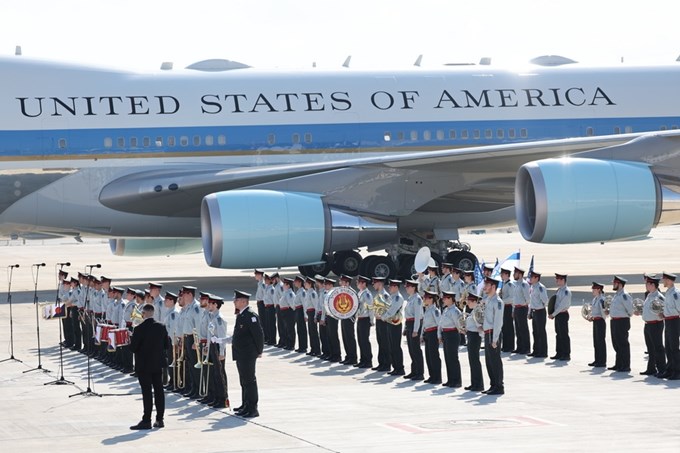 αεροσκαφος τραμπ ισραηλ