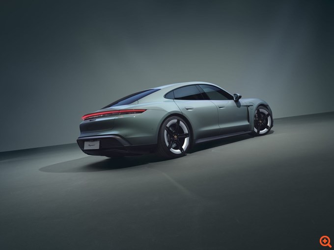 Δείτε τις νέες εκδόσεις στη γκάμα της Porsche Taycan