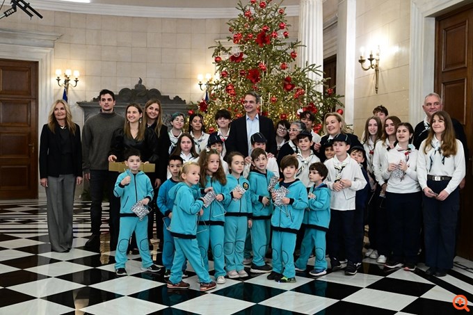 Κάλαντα στον Κ. Μητσοτάκη (12/24)