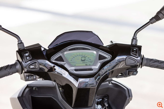 UM Xpeed 125 RX