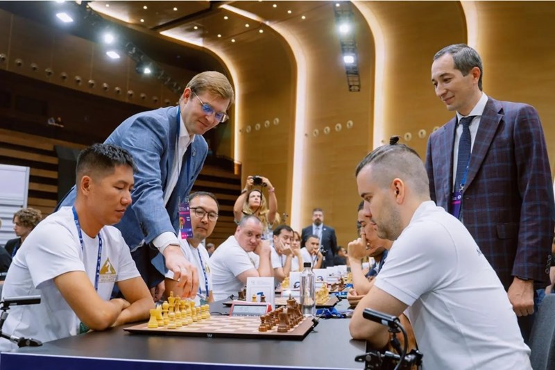 Η Freedom Holding Corp.