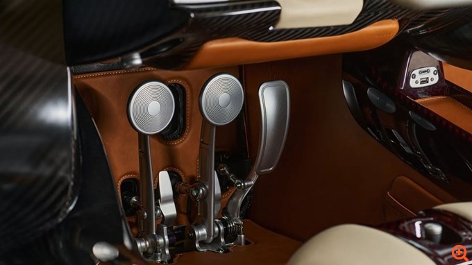 pagani Utopia roadster