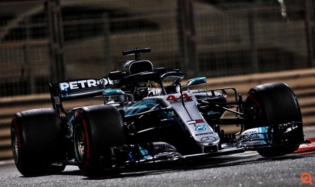 Στην pole position o Hamilton (vid.)