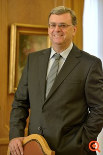 Γ. Μουρμούρας: "Οχι" στην άμεση πλήρη άρση των capital controls
