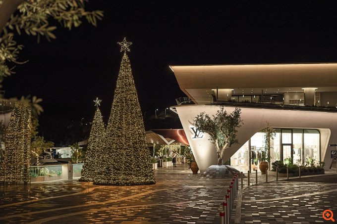 Αυτά τα Χριστούγεννα οι πιο λαμπερές all-day fun & shopping εμπειρίες μας περιμένουν στην Astir Marina Βουλιαγμένης