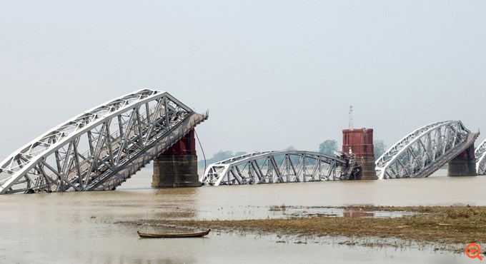 Τραγωδία δίχως τέλος στη Μιανμάρ: Πάνω από 1.600 νεκροί και εφιαλτικές εκτιμήσεις - Δραματικές ώρες στα συντρίμμια
