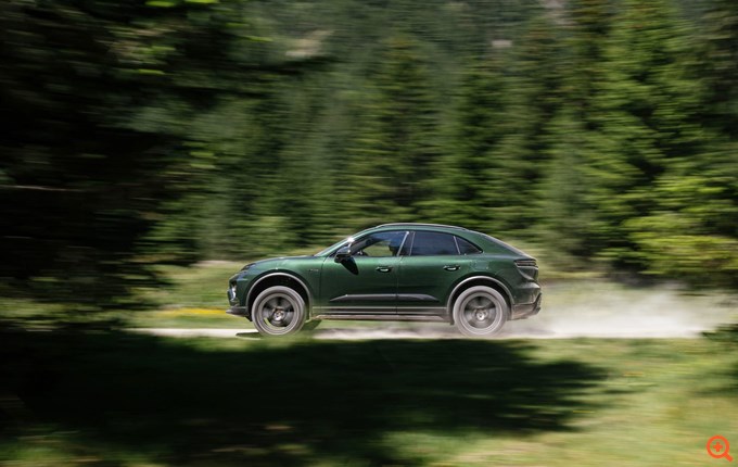 Αποστολή στη Βουλγαρία: Οι νέες Porsche Cayenne και Macan όπως δεν τις έχετε ξαναδεί