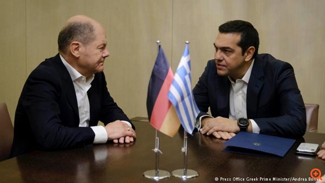 DW: Καμία δήλωση Σολτς για τις ελληνικές συντάξεις