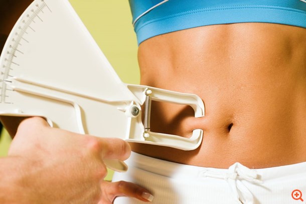 Οι 3 τροφές που "καίνε" το κοιλιακό λίπος