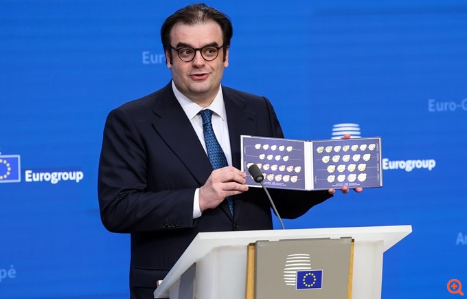 Κ. Πιερρακάκης για απειλές Τραμπ: Ο διάλογος είναι το κλειδί, κίνδυνος για καθοδικό σπιράλ με τους δασμούς