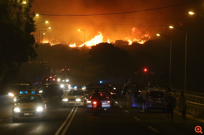 φωτιά Σαρωνίδα