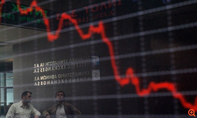 Πολιτική "νάρκη" για τράπεζες και επενδύσεις