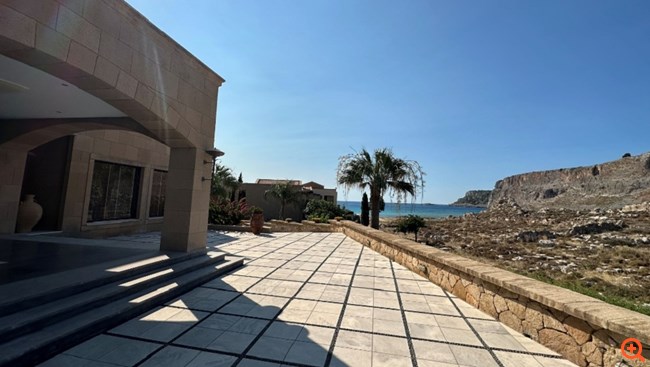 Έρχεται "βαρύ" σφυρί για πεντάστερο ξενοδοχείο στη Ρόδο