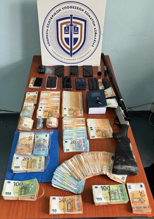 Συνελήφθησαν για εκβιασμούς η διευθύντρια και υπάλληλοι της Δ.Ο.Υ. Χαλκίδας