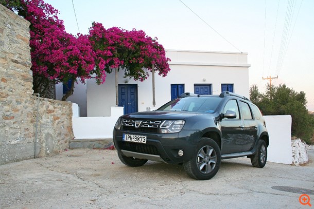 Εξερευνούμε την Αμοργό με Dacia Duster
