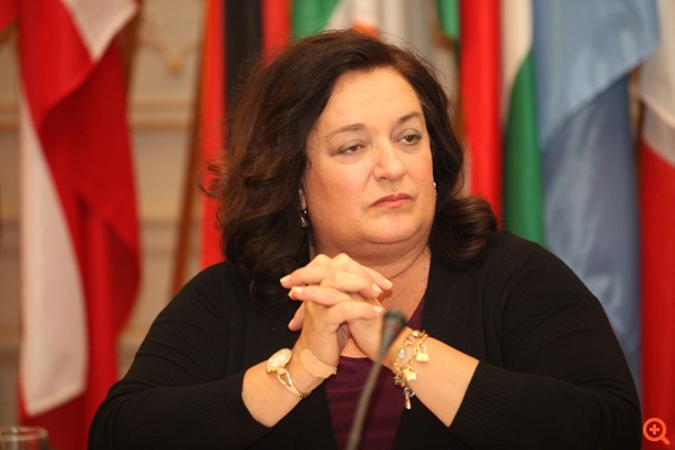 Μ. Γιαννάκου: Δέχομαι υπό προυποθέσεις