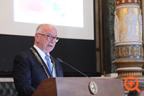 Προοπτικές στη μεταμόσχευση μήτρας: Μια ζωοποιός μεταμόσχευση