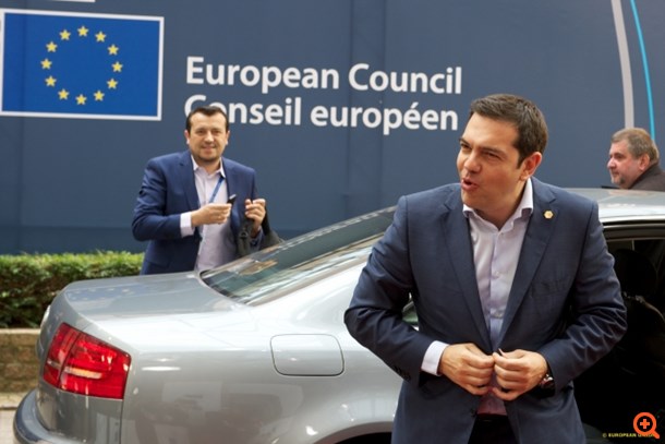 Τσίπρας σε Merkel-Hollande: Δεν κατανοώ την επιμονή σε σκληρά μέτρα