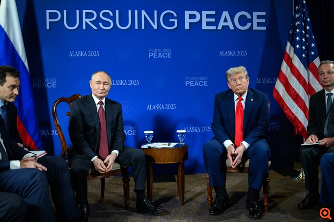 Politico: Έξι σενάρια σε γεωπολιτική, οικονομία και χρηματαγορές το 2026 και οι πιθανότητες να πραγματοποιηθούν