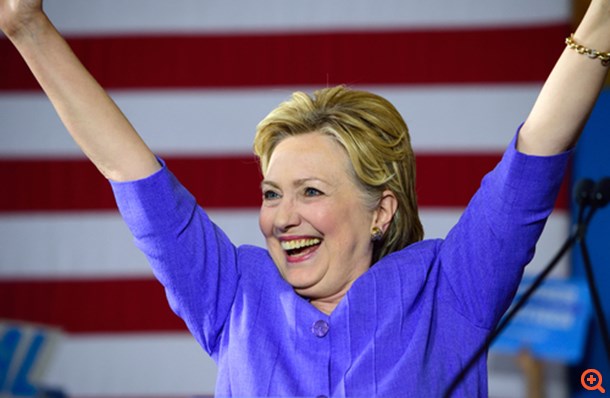 Οι πρώτες ενδείξεις από τις κάλπες για Clinton - Trump