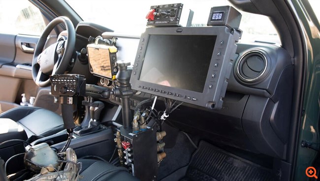 Οι ΗΠΑ στέλνουν στην Ουκρανία τα συστήματα VAMPIRE που μετατρέπουν αγροτικά σε εκτοξευτές πυραύλων