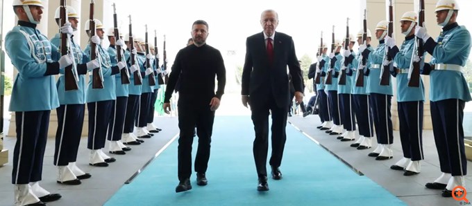 Ουκρανία: Σε ρόλο "ειλικρινούς διαμεσολαβητή" η Τουρκία