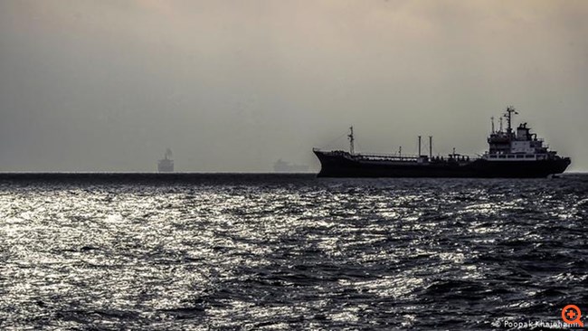 Σύννεφα πολέμου στα στενά του Ορμούζ