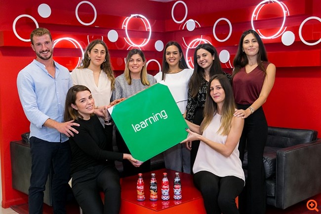 Ανακάλυψε που μπορείς να φτάσεις με το πρόγραμμα Rise Management Trainee της Coca-Cola Τρία Έψιλον