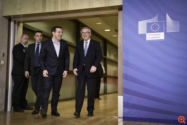 Juncker -Τσίπρας: Όχι σε μονομερείς ενέργειες για το Προσφυγικό
