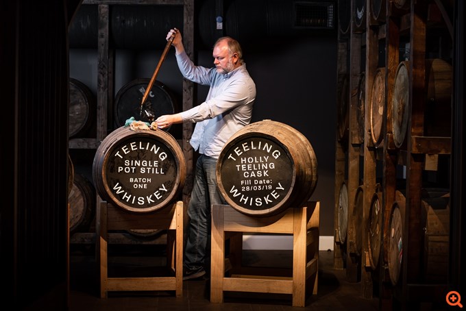 Teeling Irish Whiskey: Μια σύγχρονη ματιά στη μεγάλη παράδοση του ιρλανδέζικου ουίσκι