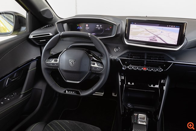 PEUGEOT E-208