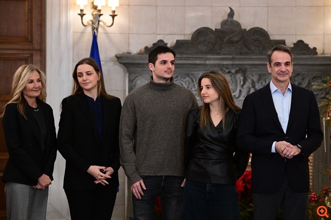Κάλαντα στον Κ. Μητσοτάκη (12/24)