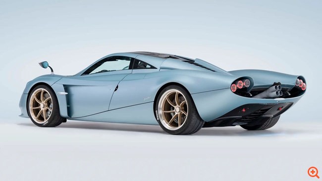 Pagani Huayra Codalunga