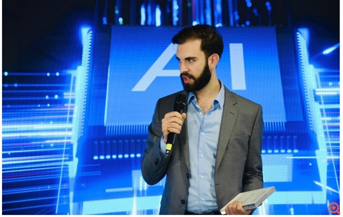 Ο Νικόλαος Κωλέττης της EWC Investments τιμήθηκε με το "Crypto Investments Excellence & Leadership Award" στη 89η ΔΕΘ