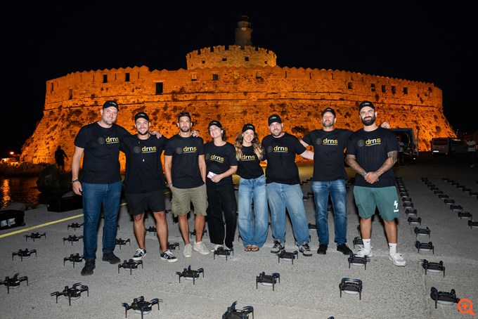 Το μεγαλύτερο drone show στην Ελλάδα: Ο Κολοσσός της Ρόδου "αναστήθηκε" στον ουρανό με 1.000 drones