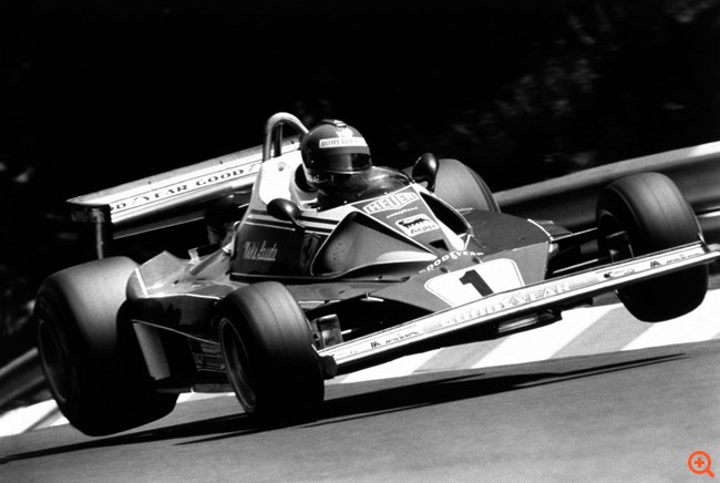 Niki Lauda κράνος