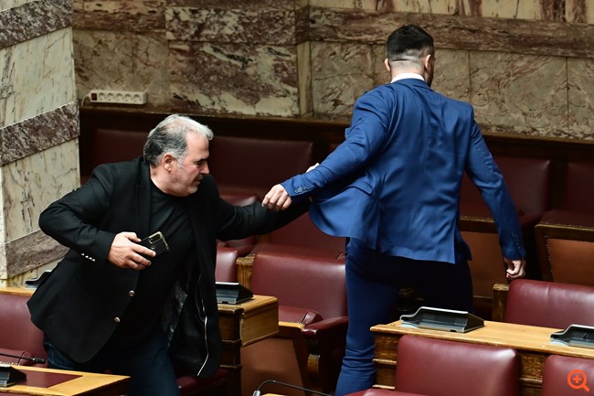 Δίωξη για κακούργημα σε βάρος του βουλευτή Κ. Φλώρου (πρώην Σπαρτιάτης) για το γρονθοκόπημα στον Β. Γραμμένο